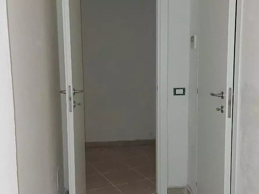 Immagine 5 di Appartamento in vendita  a Livorno