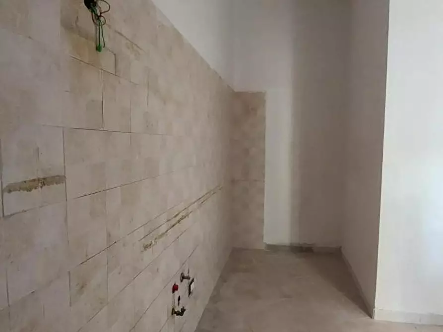 Immagine 2 di Appartamento in vendita  a Livorno