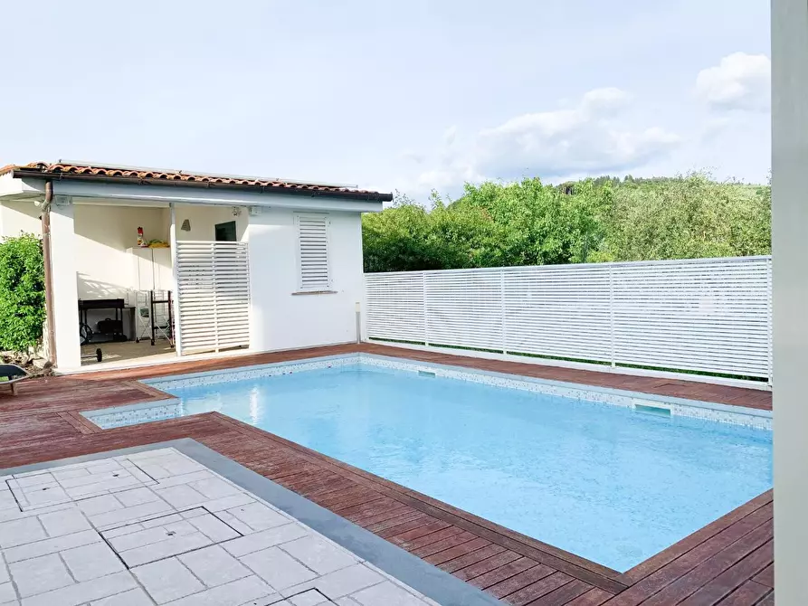 Immagine 18 di Villetta a schiera in vendita  a Montelupo Fiorentino