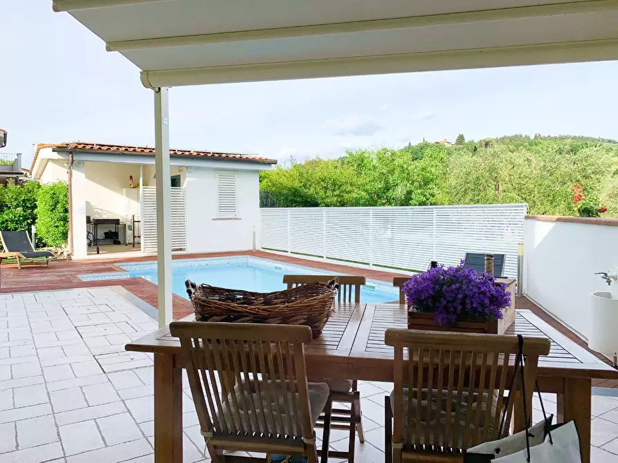 Immagine 35 di Villetta a schiera in vendita  a Montelupo Fiorentino