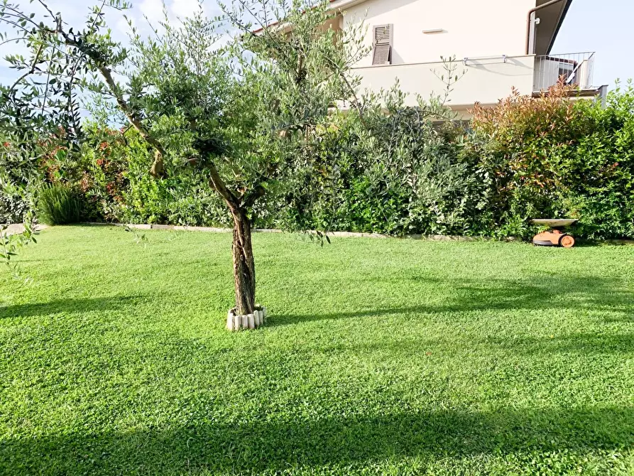 Immagine 58 di Villetta a schiera in vendita  a Montelupo Fiorentino