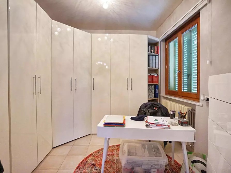 Immagine 6 di Appartamento in vendita  a Massa