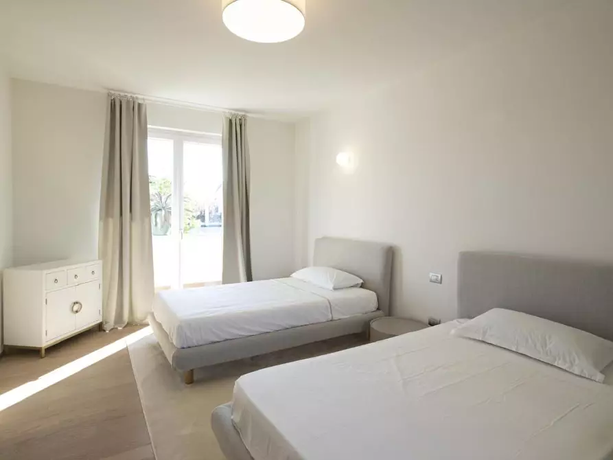 Immagine 31 di Villa in affitto  a Forte Dei Marmi