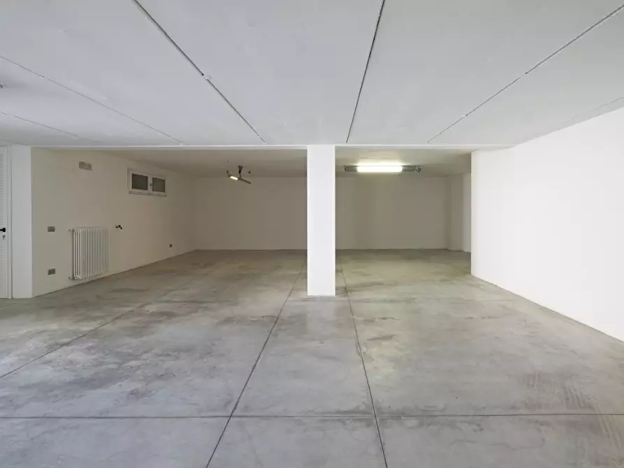 Immagine 33 di Villa in affitto  a Forte Dei Marmi