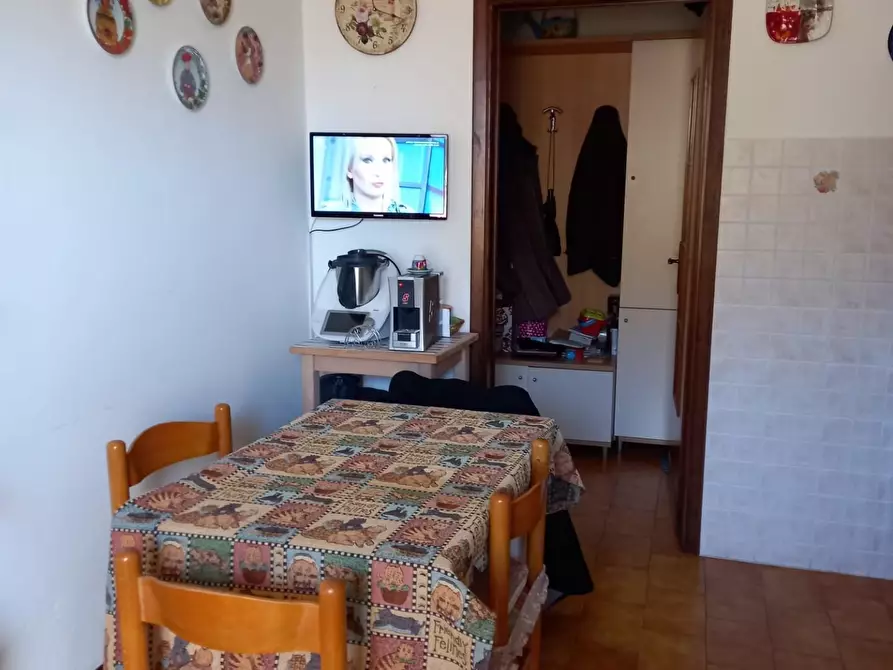 Immagine 9 di Casa indipendente in vendita  a Carrara