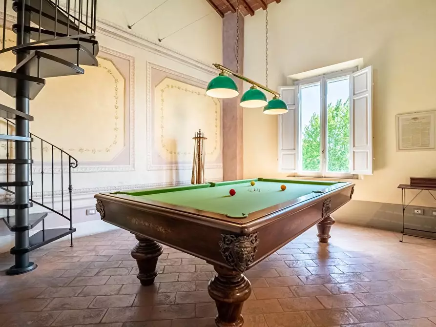 Immagine 48 di Casa colonica in vendita  a Cascina