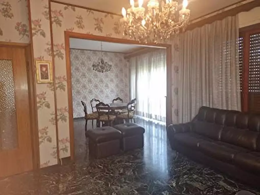 Immagine 6 di Villa in vendita  a Carrara