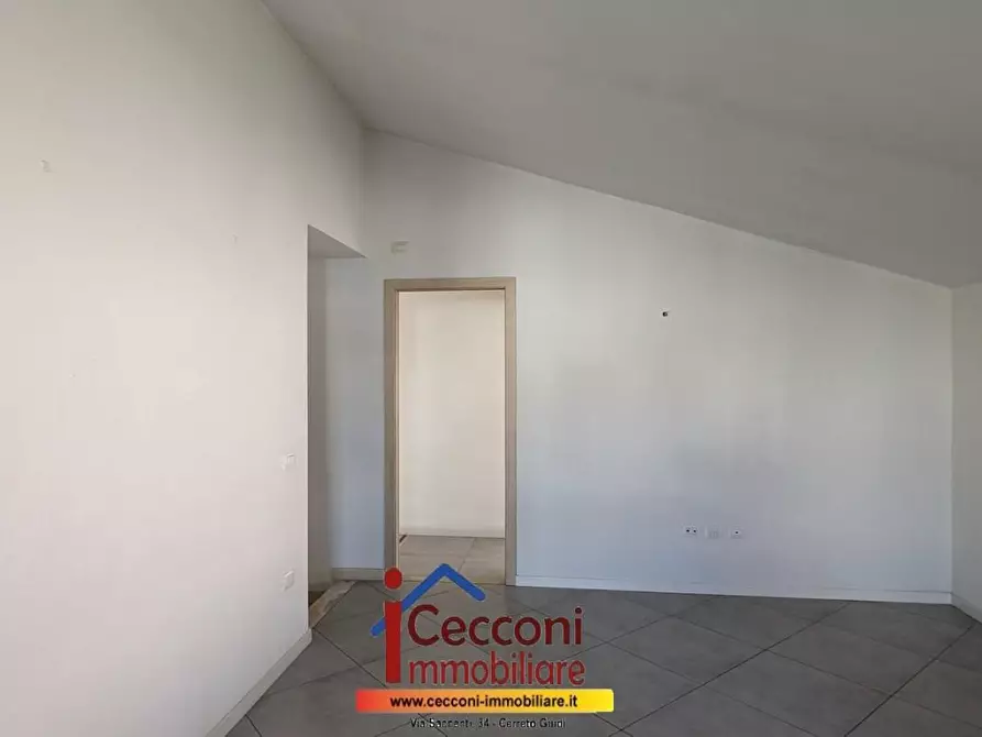 Immagine 7 di Mansarda in vendita  a Vinci