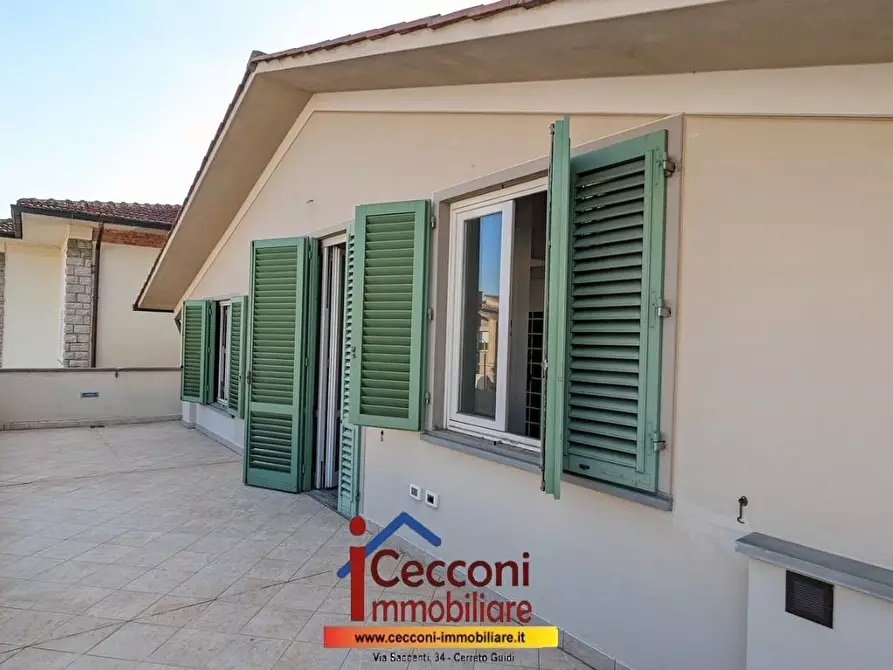 Immagine 5 di Mansarda in vendita  a Vinci