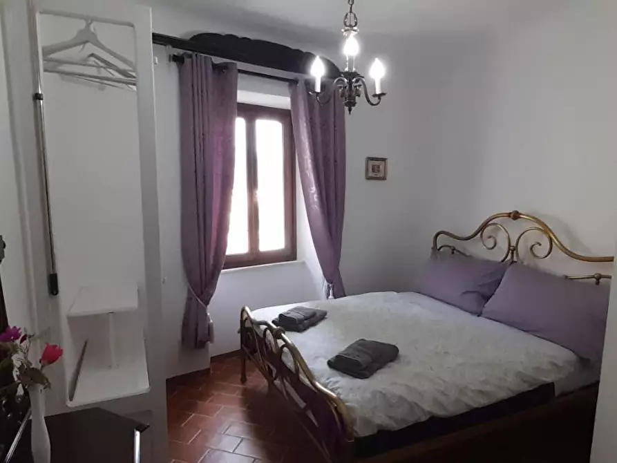 Immagine 18 di Casa semindipendente in vendita  a Licciana Nardi