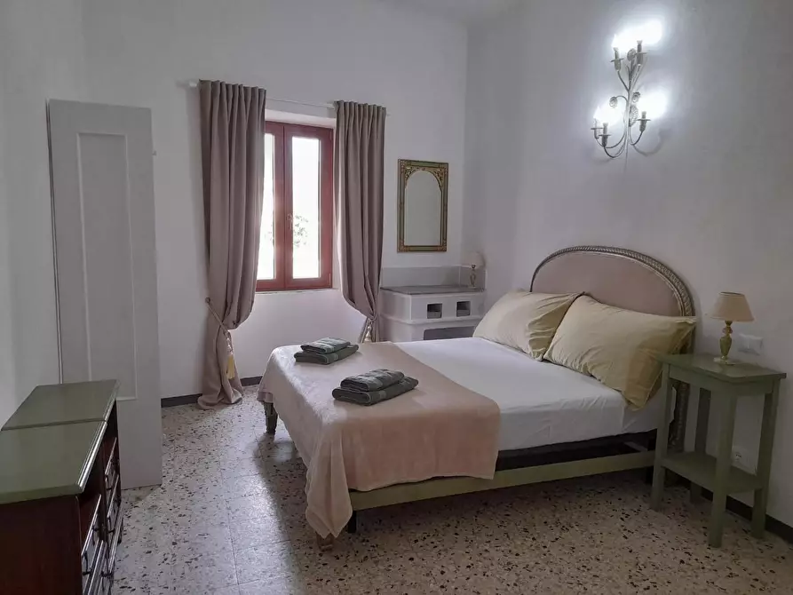 Immagine 4 di Casa semindipendente in vendita  a Licciana Nardi