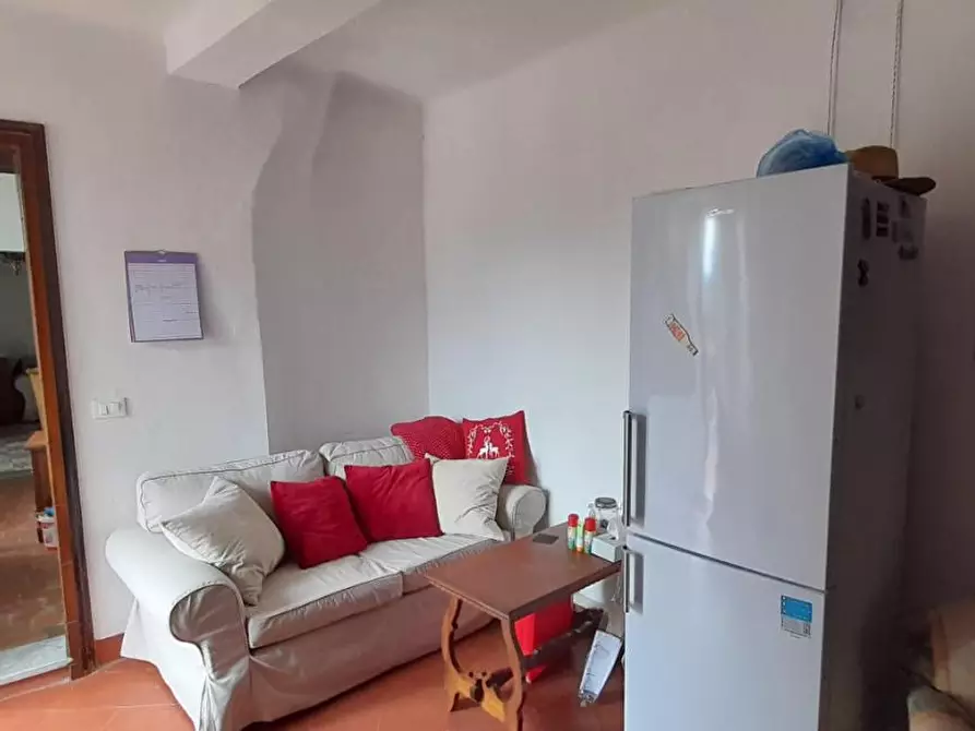 Immagine 14 di Casa semindipendente in vendita  a Licciana Nardi