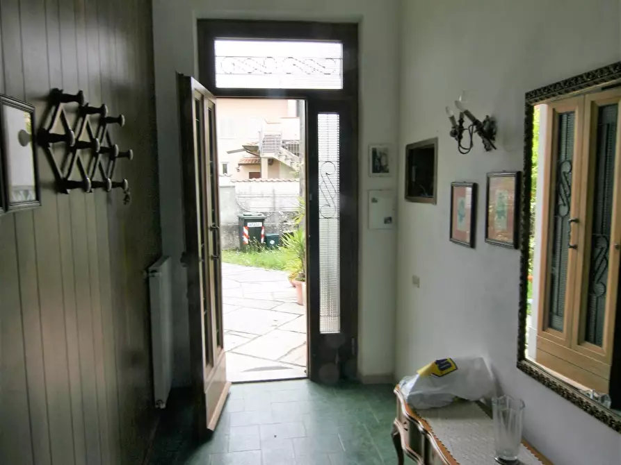 Immagine 8 di Casa indipendente in vendita  a Carrara