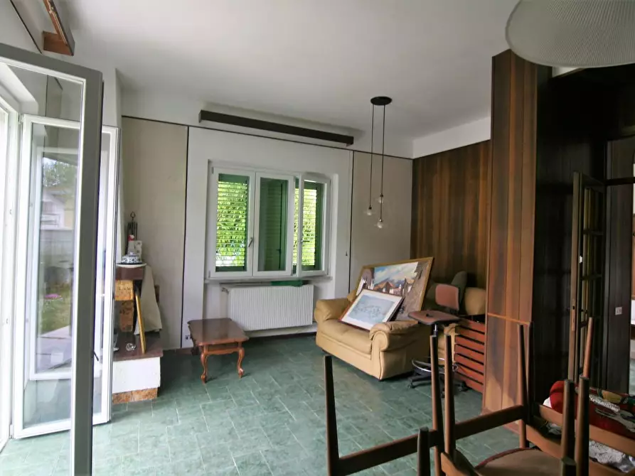 Immagine 6 di Casa indipendente in vendita  a Carrara