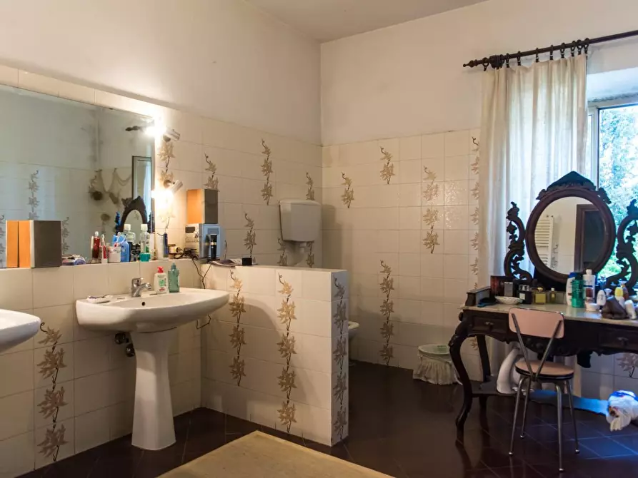 Immagine 40 di Rustico / casale in vendita  a Pisa