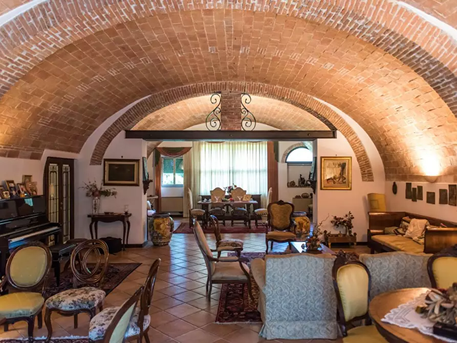 Immagine 24 di Rustico / casale in vendita  a Pisa