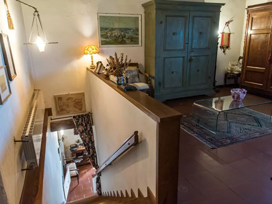 Immagine 49 di Rustico / casale in vendita  a Pisa