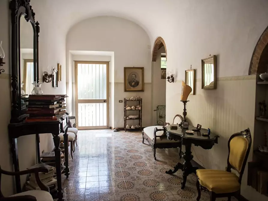 Immagine 27 di Rustico / casale in vendita  a Pisa