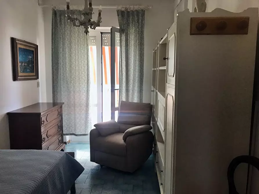 Immagine 13 di Appartamento in vendita  a Viareggio