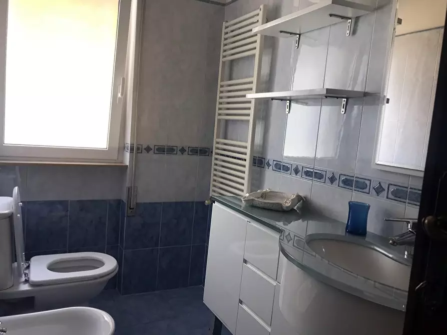 Immagine 19 di Appartamento in vendita  a Viareggio