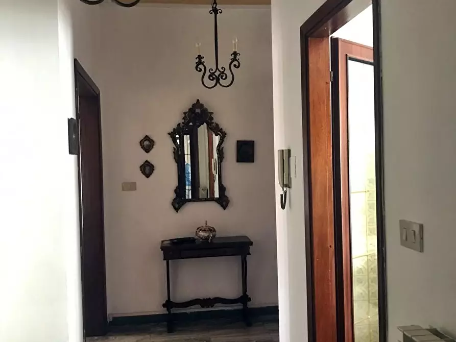 Immagine 23 di Appartamento in vendita  a Viareggio