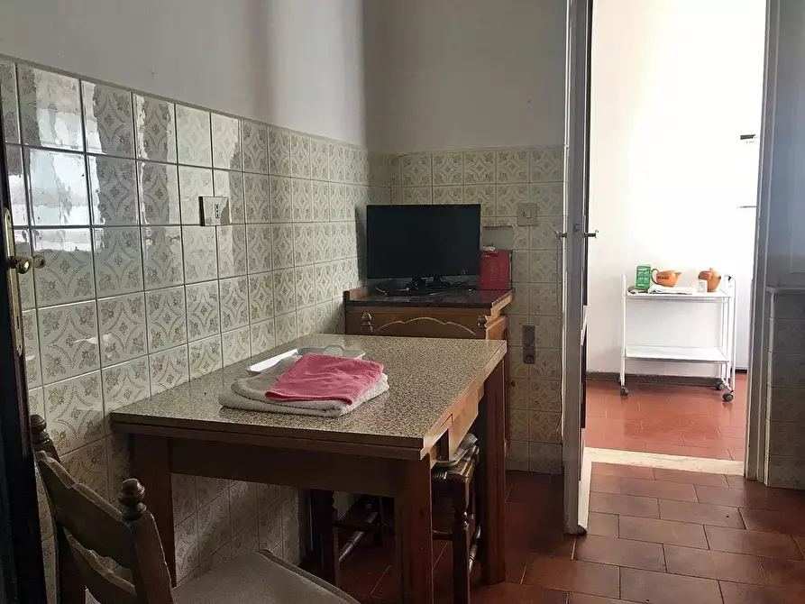 Immagine 27 di Appartamento in vendita  a Viareggio