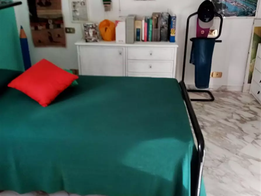 Immagine 19 di Villa in vendita  a Carrara