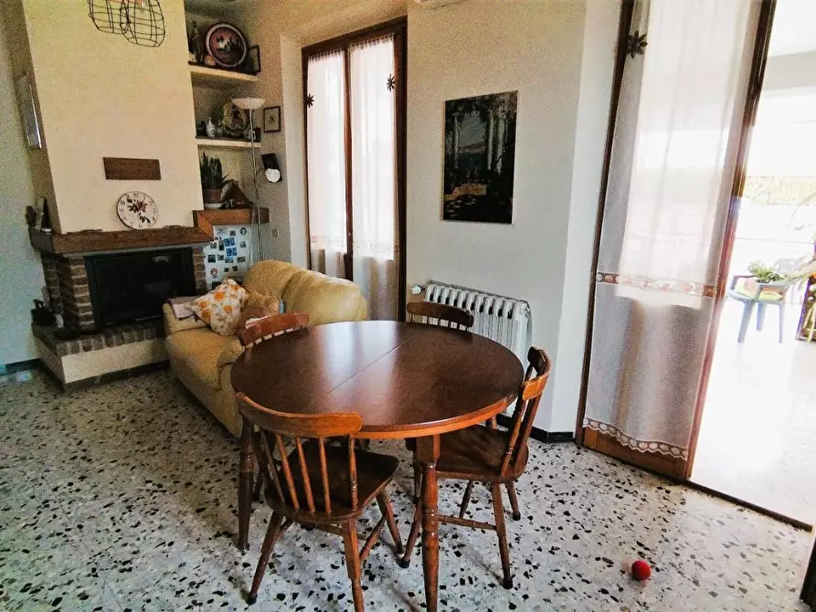 Immagine 10 di Villa in vendita  a San Miniato