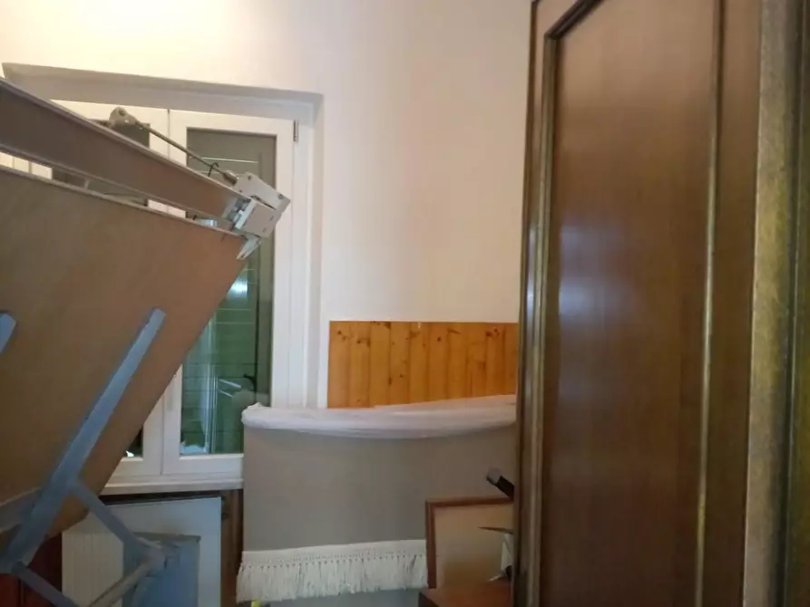 Immagine 11 di Casa indipendente in vendita  a Carrara
