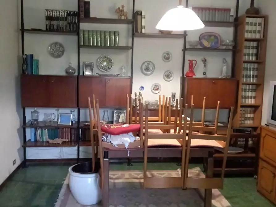 Immagine 8 di Casa indipendente in vendita  a Carrara