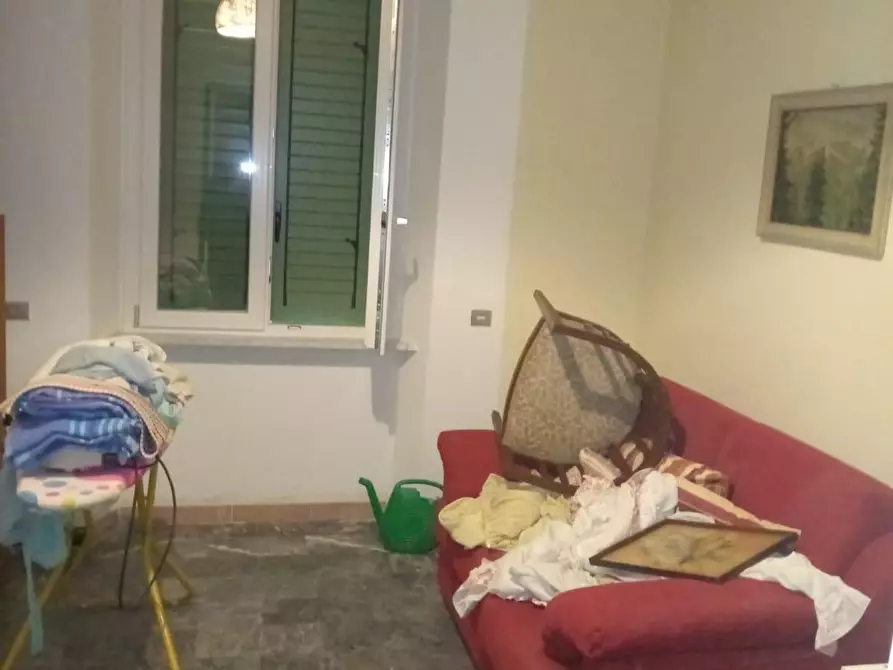 Immagine 12 di Casa indipendente in vendita  a Carrara