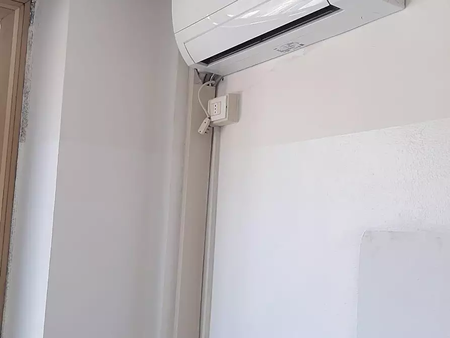 Immagine 6 di Ufficio in vendita  a Cecina