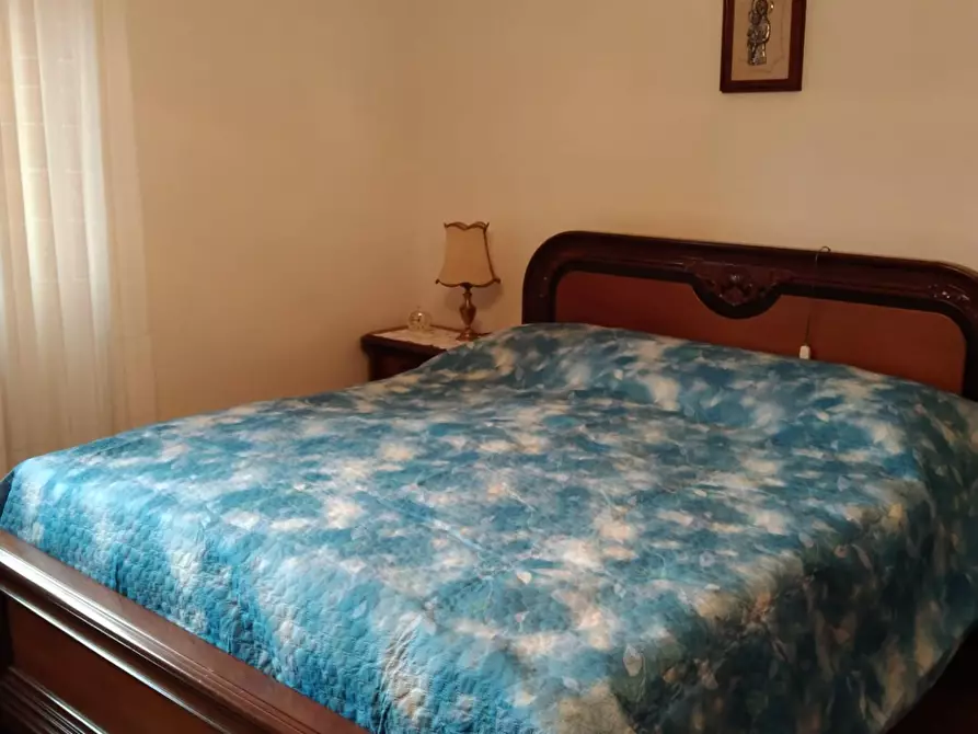 Immagine 5 di Appartamento in vendita  a Pontremoli