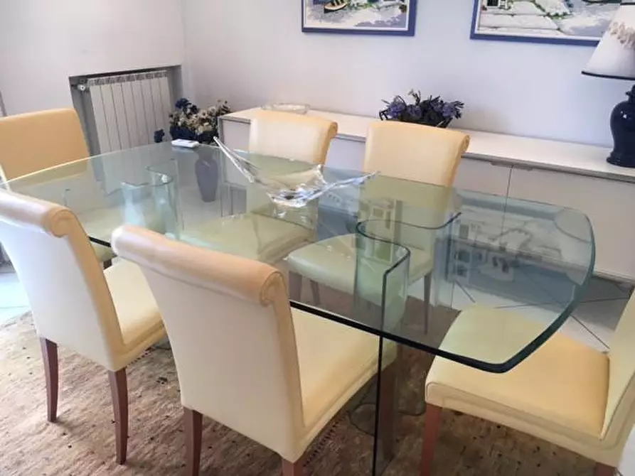 Immagine 30 di Mansarda in affitto  a Viareggio