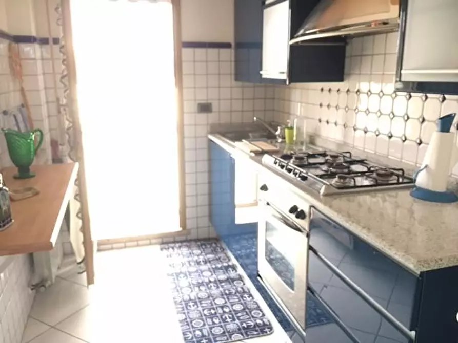 Immagine 5 di Mansarda in affitto  a Viareggio