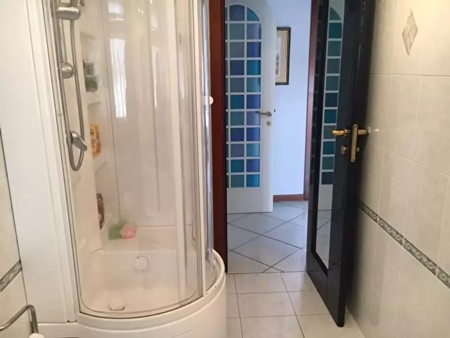 Immagine 16 di Mansarda in affitto  a Viareggio