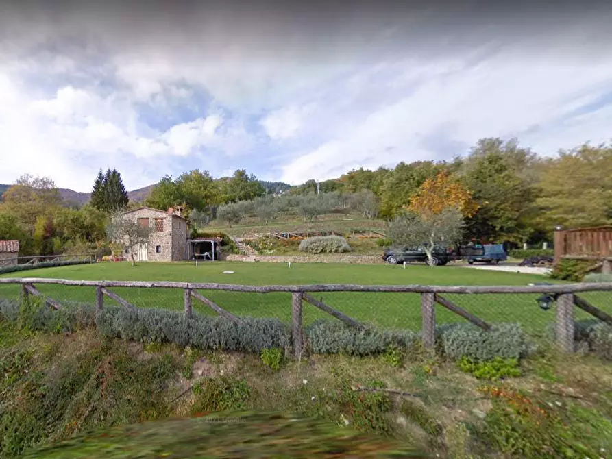 Immagine 3 di Rustico / casale in vendita  a Pescia