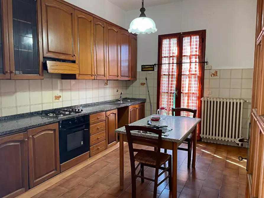 Immagine 8 di Villa in vendita  a Montopoli In Val D'arno