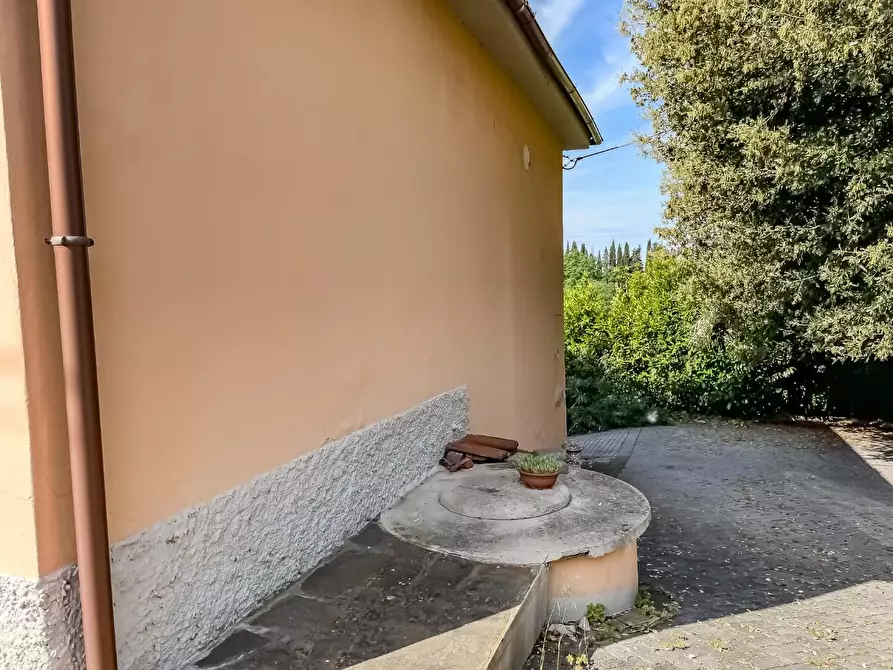 Immagine 21 di Villa in vendita  a Montopoli In Val D'arno