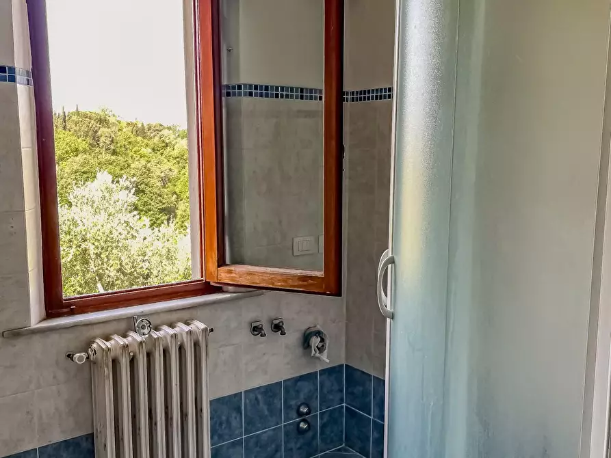 Immagine 15 di Villa in vendita  a Montopoli In Val D'arno