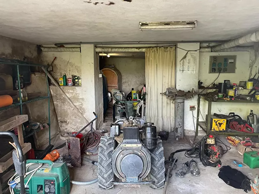 Immagine 26 di Villa in vendita  a Montopoli In Val D'arno