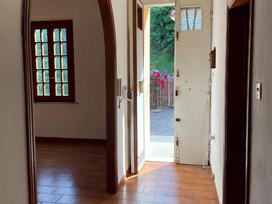 Immagine 11 di Villa in vendita  a Montopoli In Val D'arno