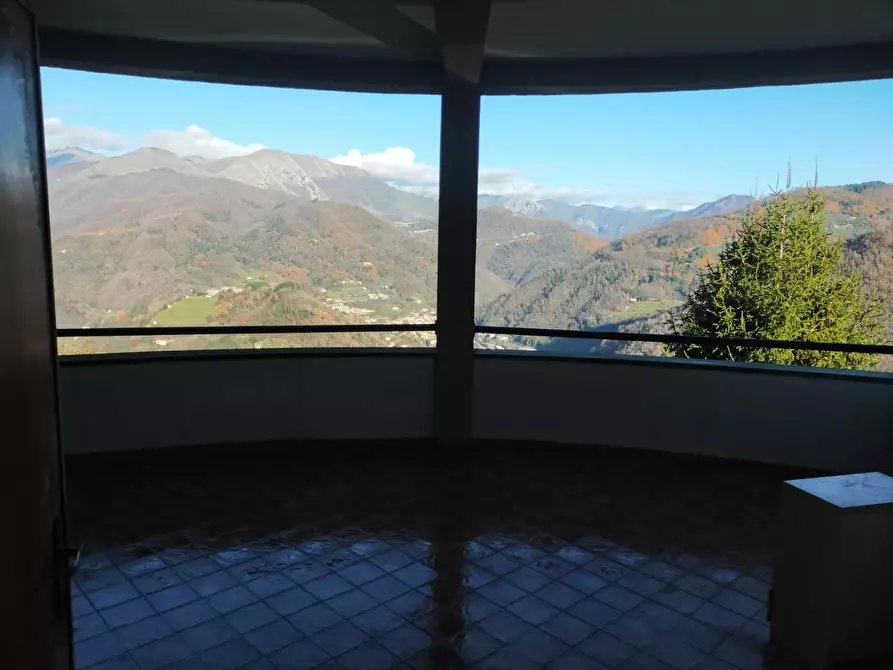 Immagine 11 di Albergo/B&B/Residence in vendita  a Bagni Di Lucca