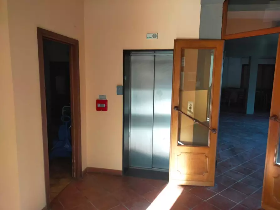 Immagine 9 di Albergo/B&B/Residence in vendita  a Bagni Di Lucca