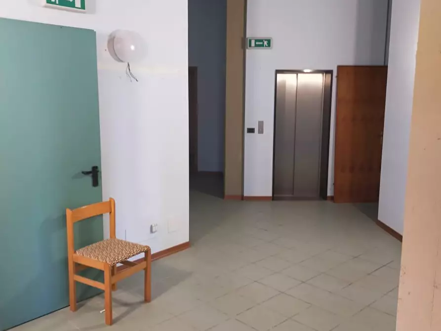 Immagine 6 di Albergo/B&B/Residence in vendita  a Bagni Di Lucca