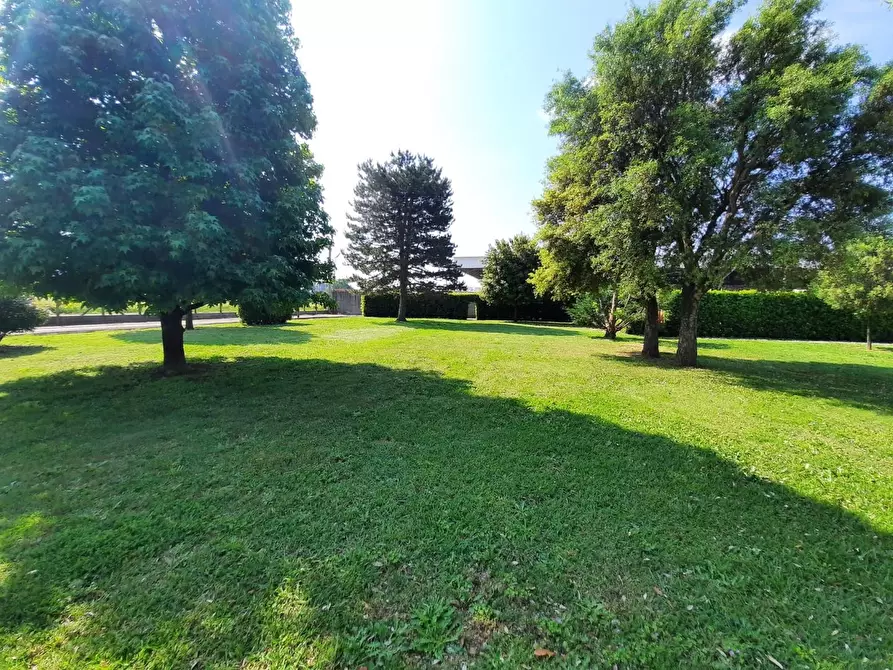 Immagine 6 di Villa in vendita  a Porcari