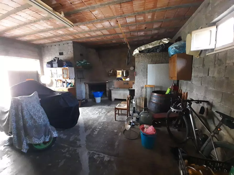 Immagine 22 di Villa in vendita  a Porcari