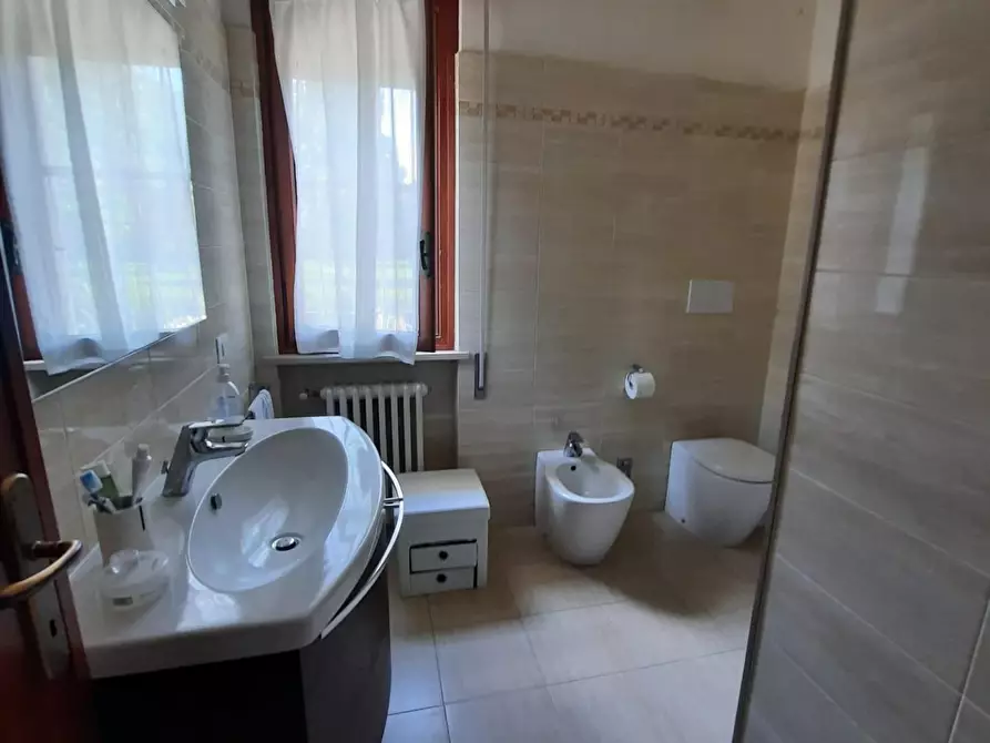 Immagine 13 di Villa in vendita  a Porcari