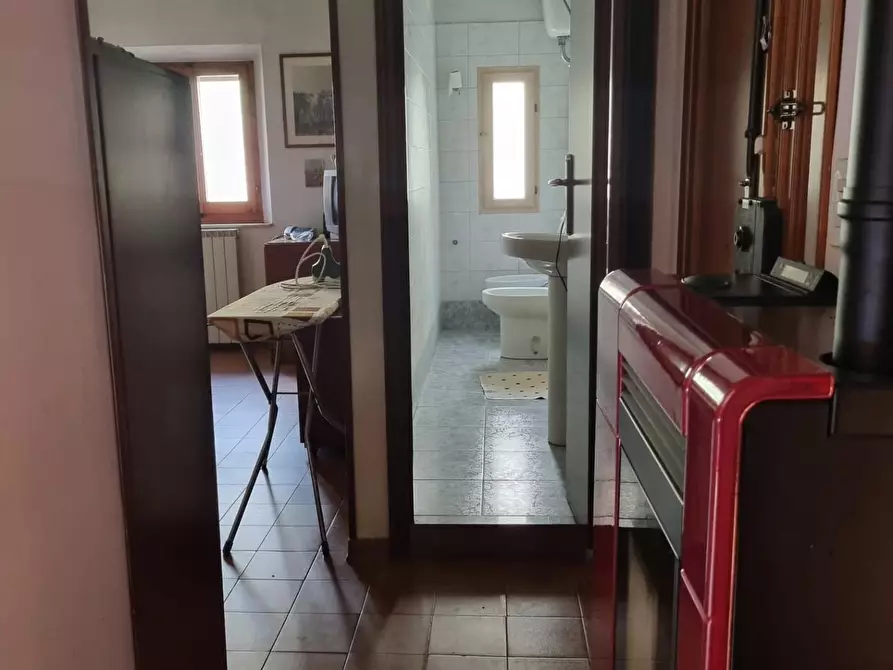 Immagine 8 di Appartamento in vendita  a Poggibonsi