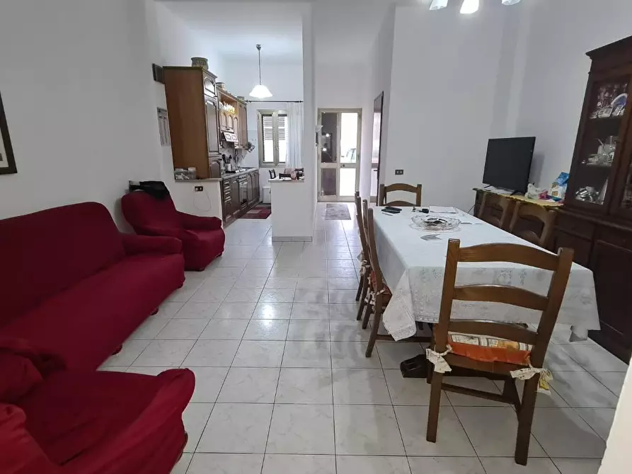 Immagine 3 di Appartamento in vendita  a Cascina